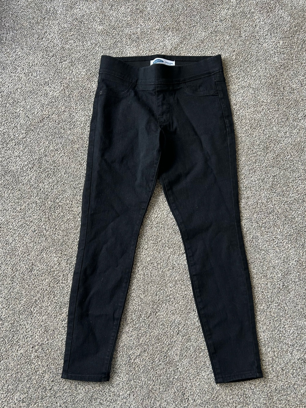 Old Navy Black Women's pull-on Skinny jeans